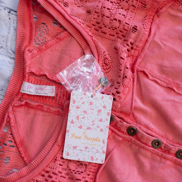 Free People Gold Coast Henley Top Lace Buttoned Blouse Washed Red Coral Size SP - Picture 9 of 12